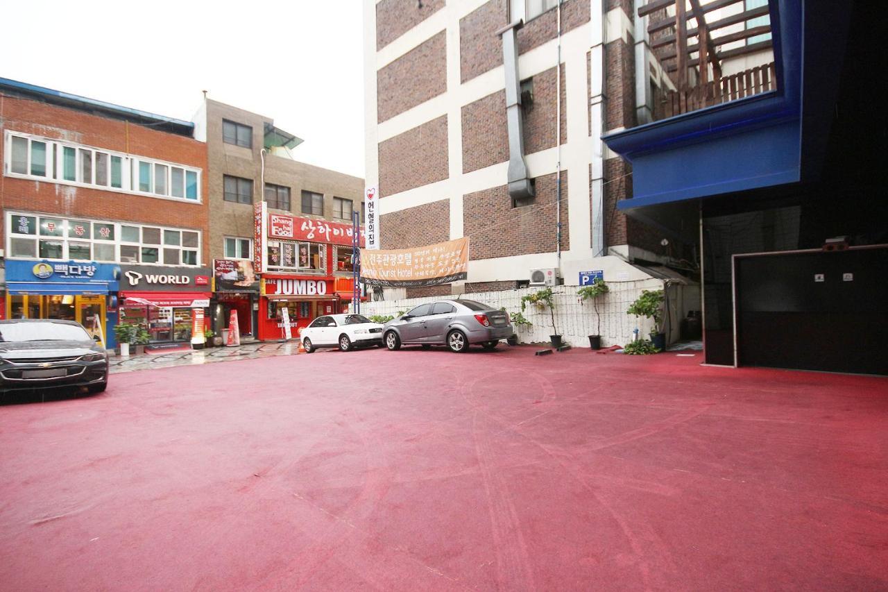 Jeonju Tourist Hotel Екстериор снимка
