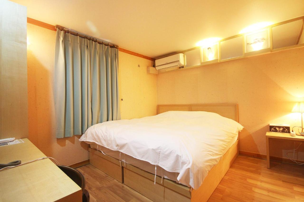Jeonju Tourist Hotel Екстериор снимка