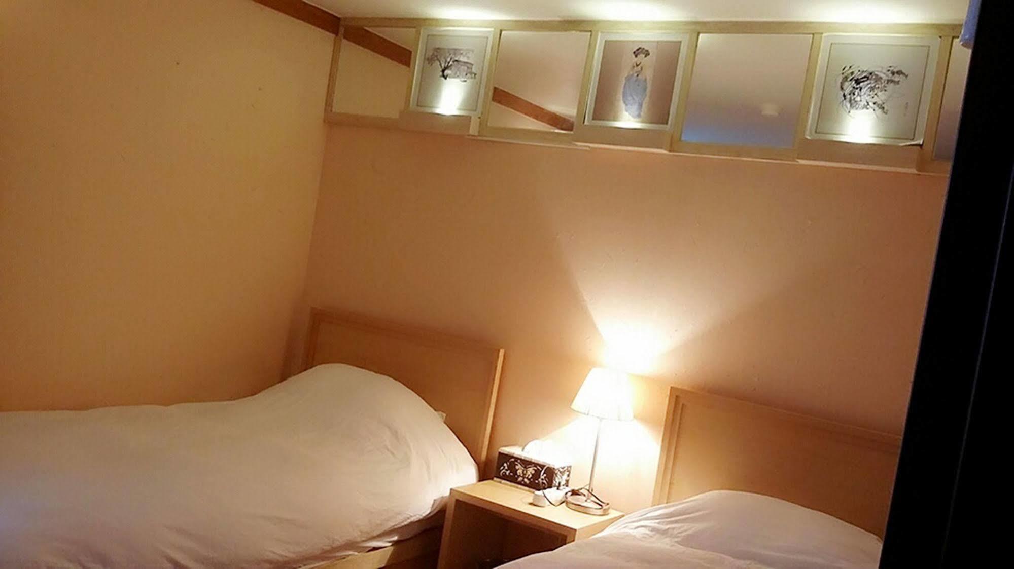 Jeonju Tourist Hotel Екстериор снимка