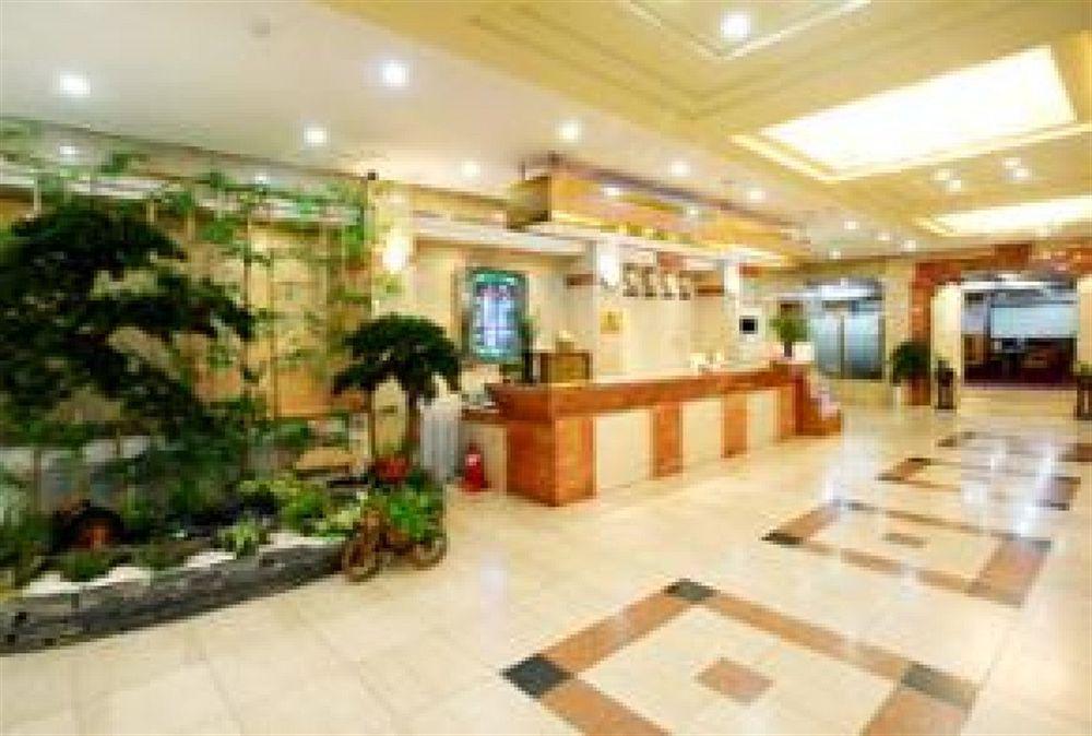 Jeonju Tourist Hotel Екстериор снимка